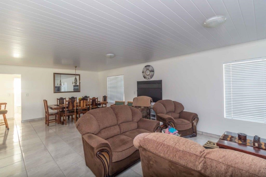 2 Bedroom Property for Sale in Velddrif Western Cape